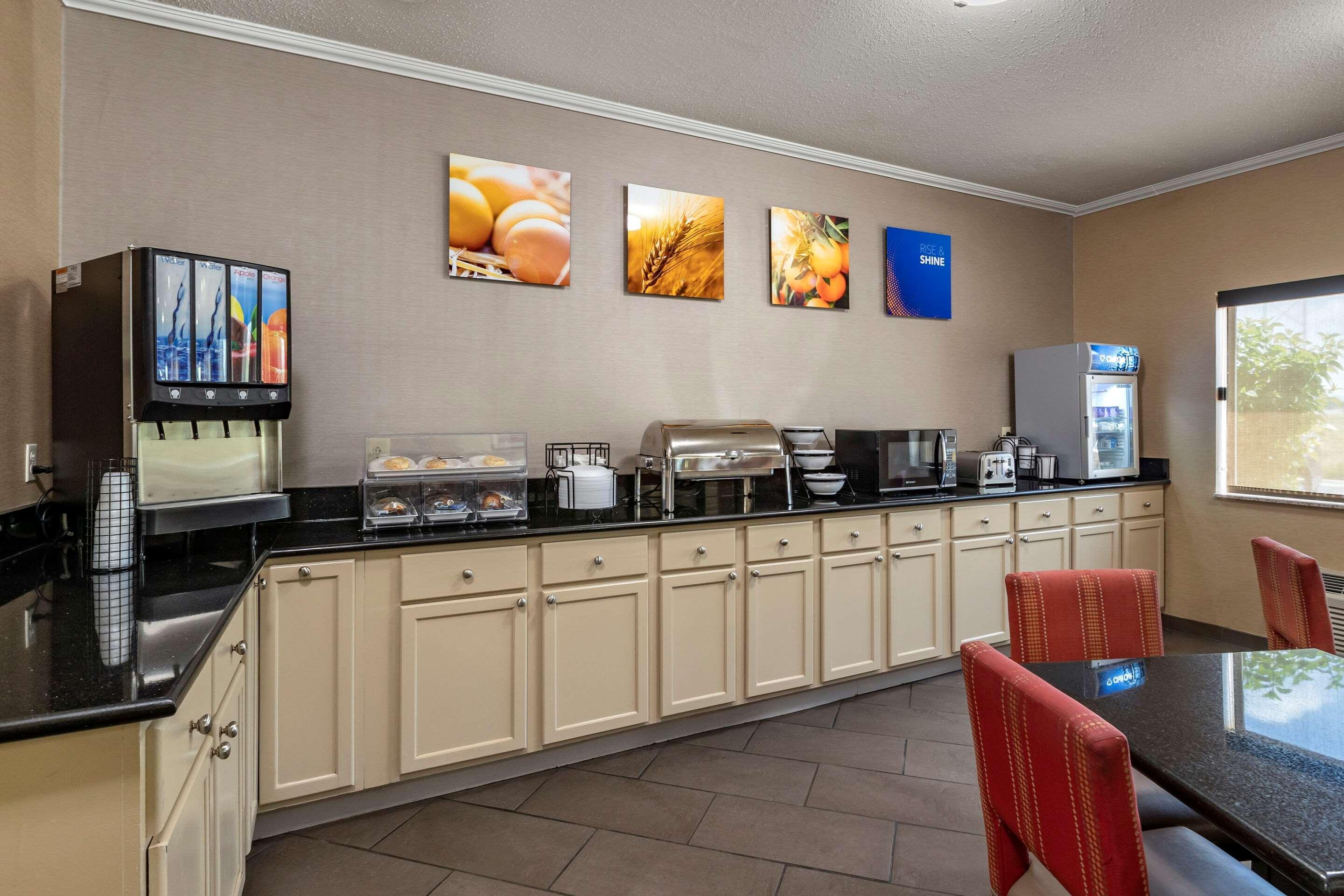 Comfort Inn Moline - Quad Cities Eksteriør bilde